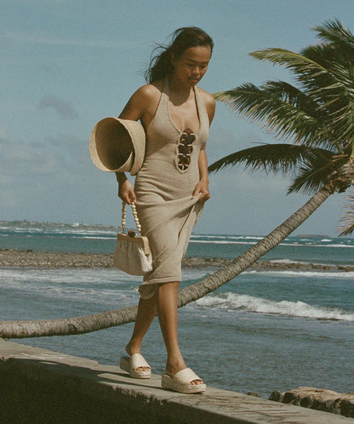 The Chavi Light Natural Raffia Sandals