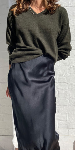 The Malibu Cashmere V Neck