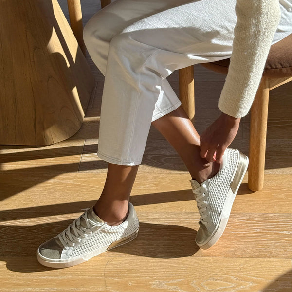 The Zina Sneakers Bone Gold Woven