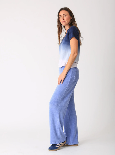The Classic V Neck Tee - Ombre