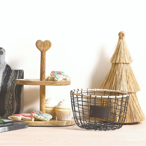 The Wire Basket with Rattan Rim