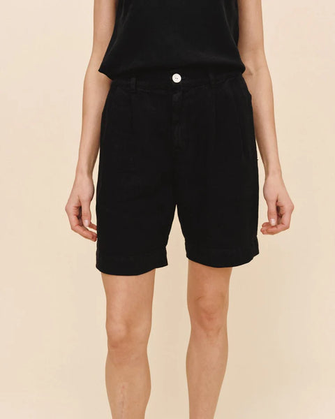 The Pleated Bermuda