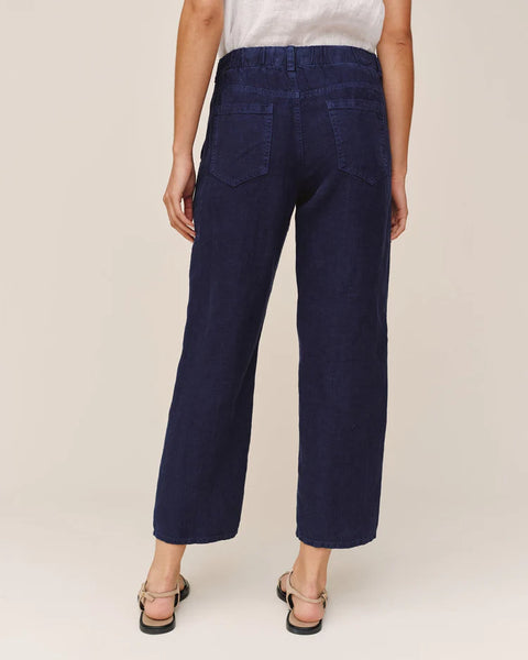 The Soft Barrel Zip Front