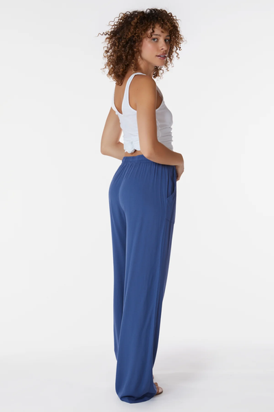 The Wide Leg Pocket Pant