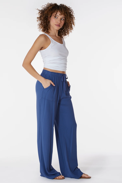The Wide Leg Pocket Pant